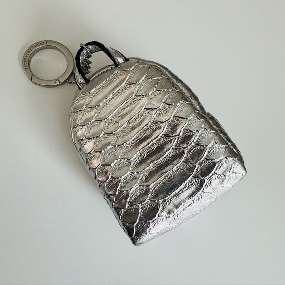 Victoria’s Secret Mini Backpack Bag Charm | Silver Snake Print | NWOT - Picture 5 of 7